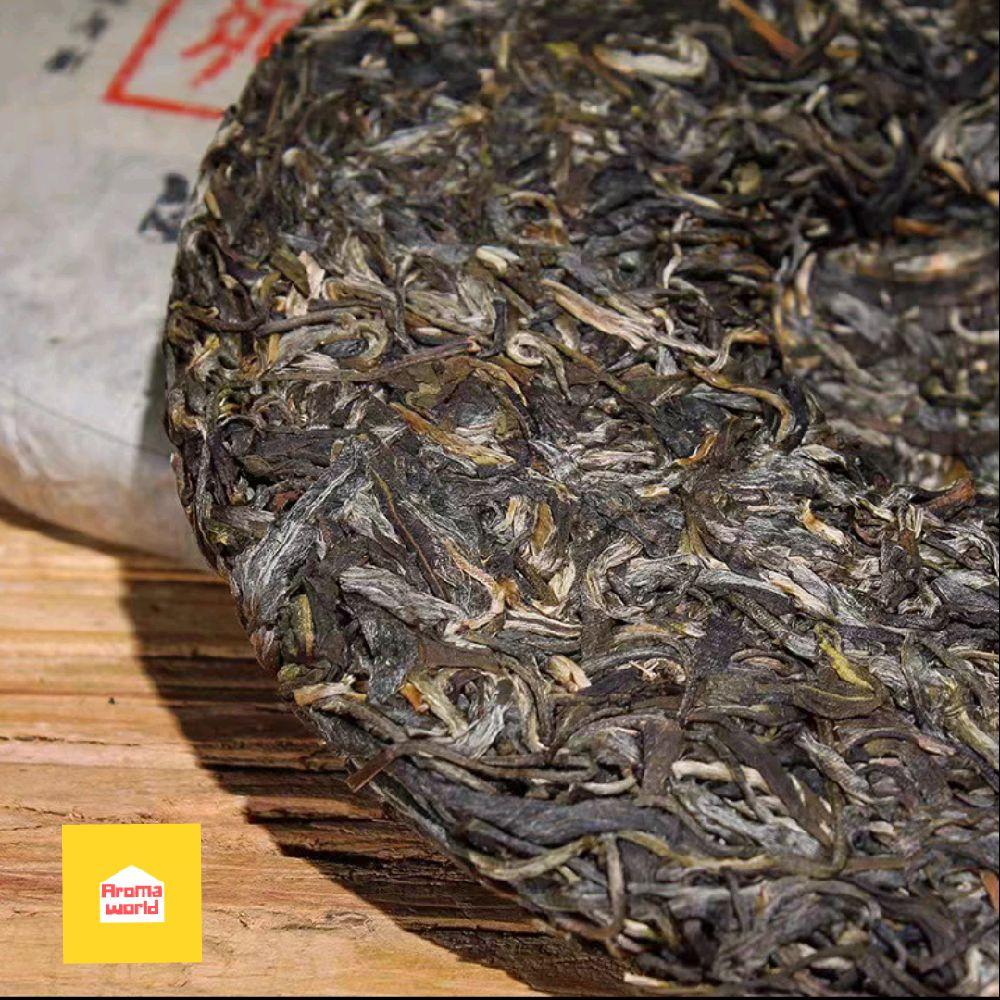 aroma world lao man e raw puer tea 357g teh pu erh asli menghai 2017 rasa kuat pahit manis cha qi kaya aroma world lao man e raw puer tea 357g teh pu erh asli menghai 2017 rasa kuat pahit manis cha qi kaya